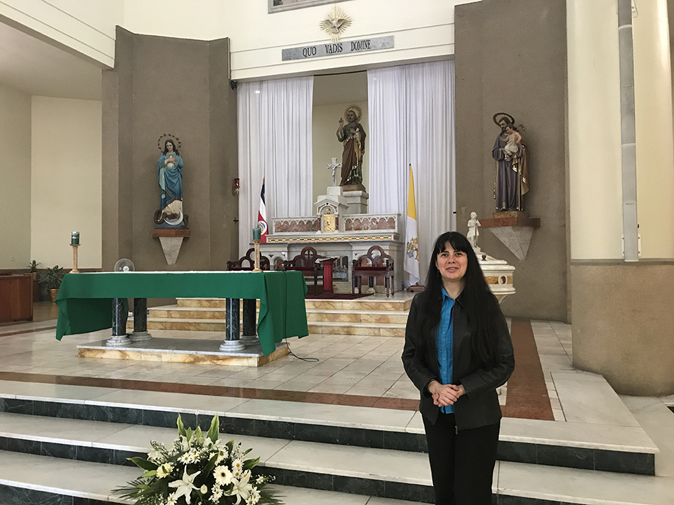 Canto de funerales Ministerio de Silvia Rodriguez